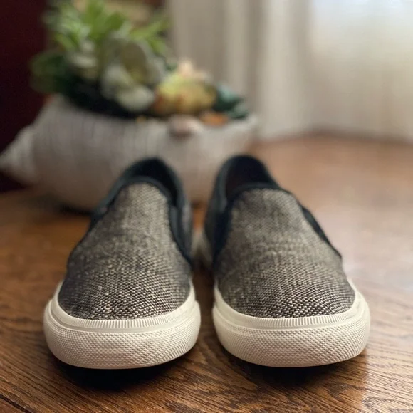 Frye Gia Ship- on woman shoes size 7M - Picture 5 of 10